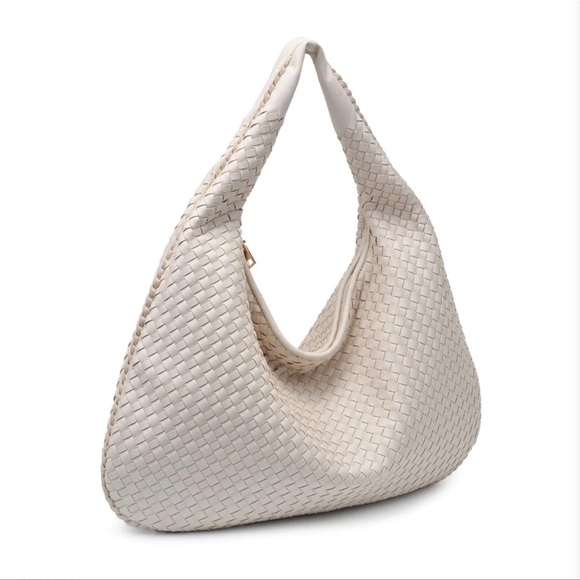 Urban Expressions Laverne Hobo Bag in Oatmilk - Picture 2 of 6